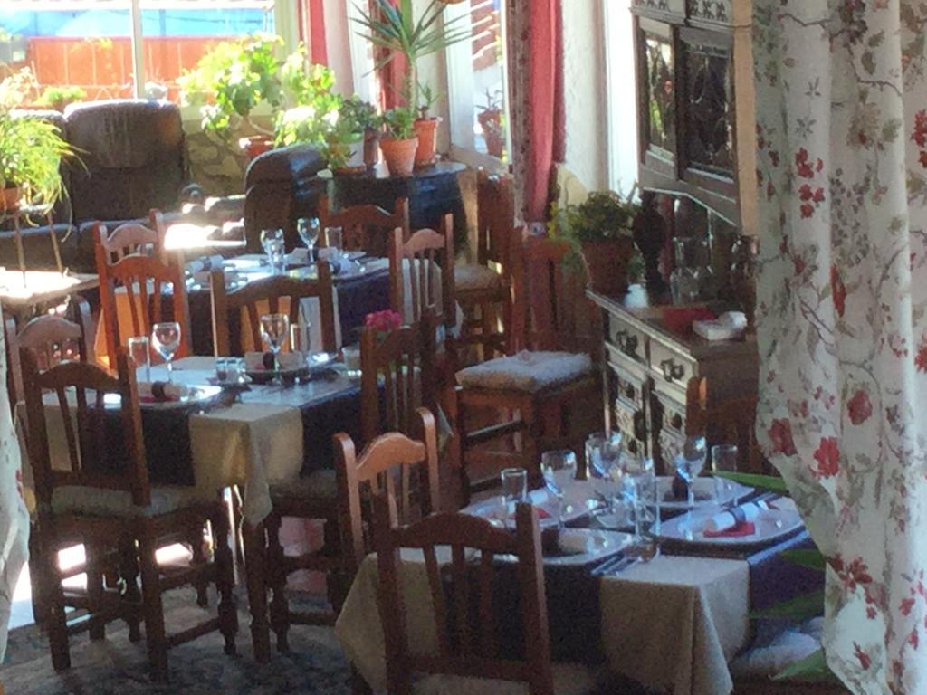 Los Cazadores El Gastor Bagian luar foto